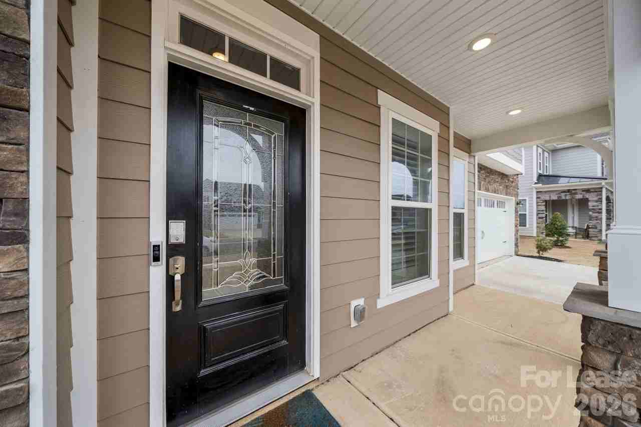 17019 River Race Dr - Photo 2 of 42