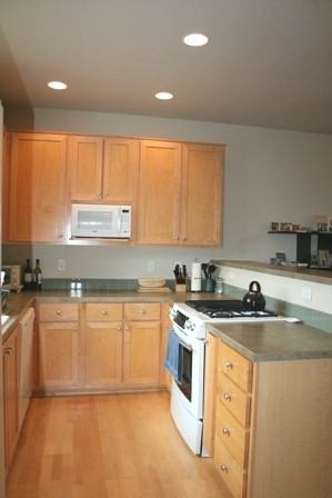 14735 Sw Redbud Way - Photo 5 of 15