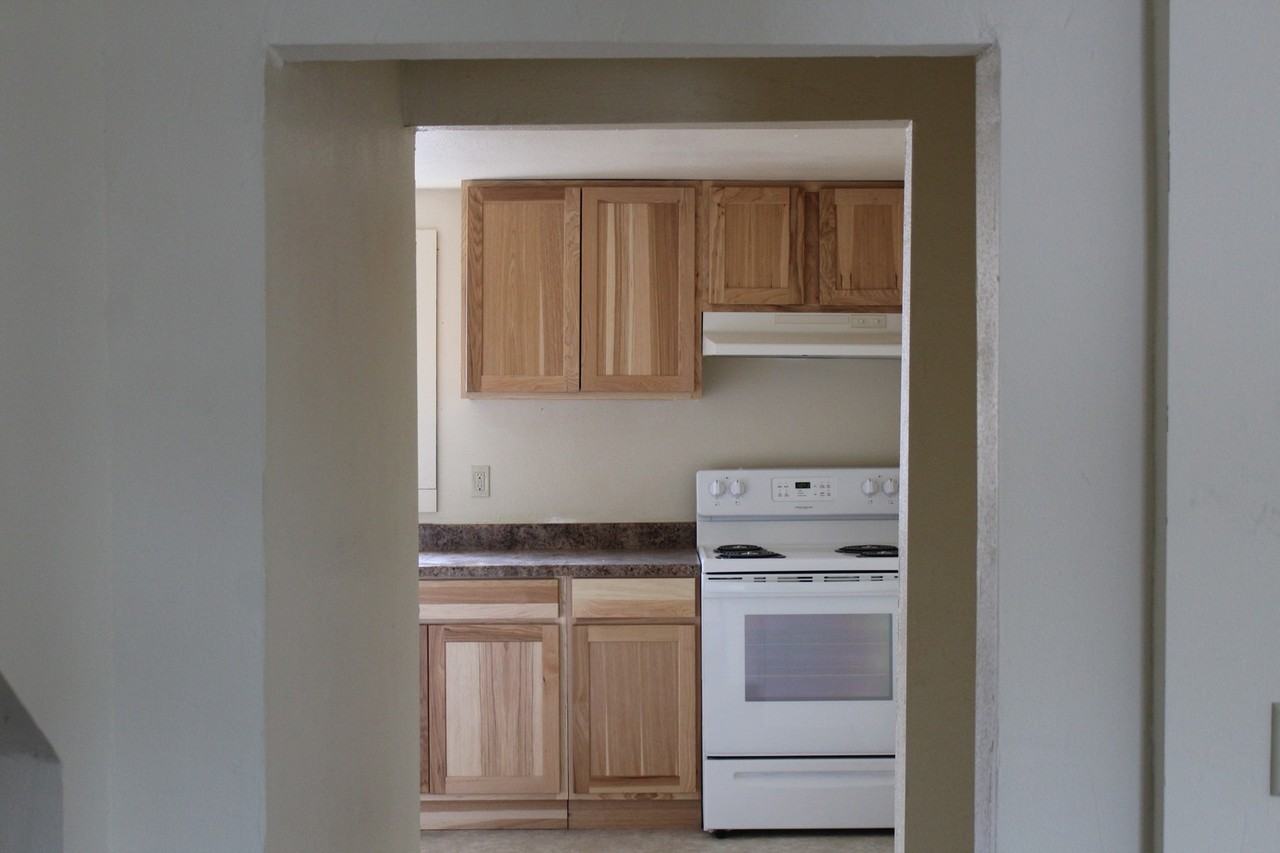 1865 1/2 Hope St - Photo 5 of 7