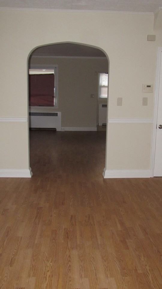 4611 Harcourt Rd - Photo 3 of 16