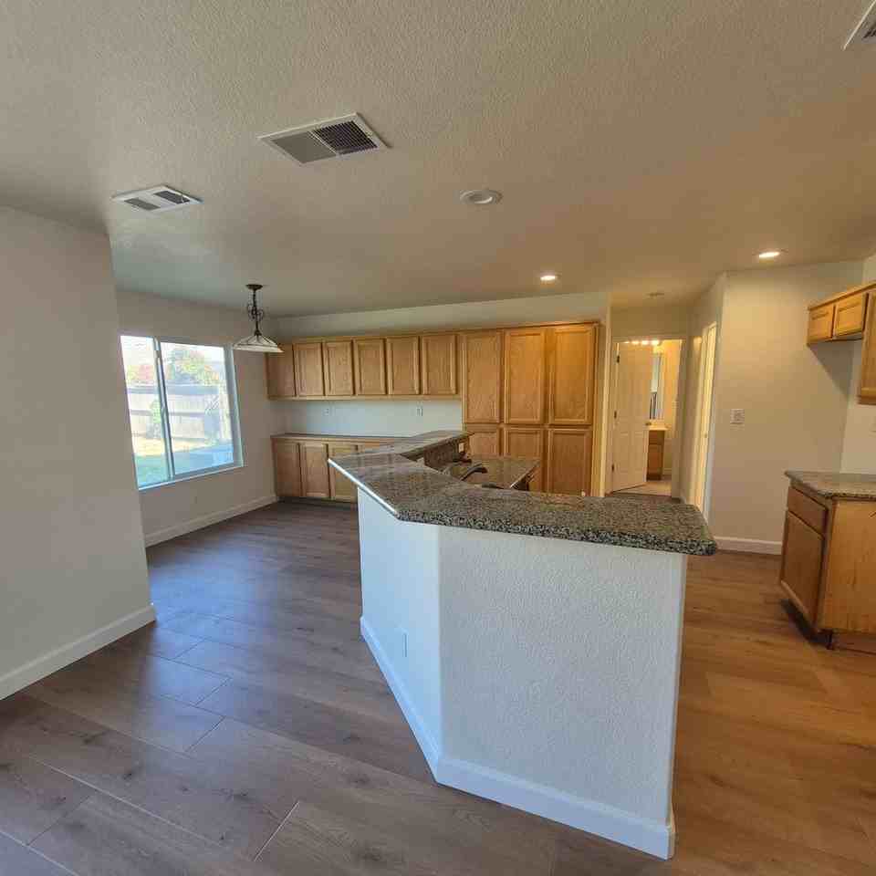 5317 Buckwood Way - Photo 5 of 17