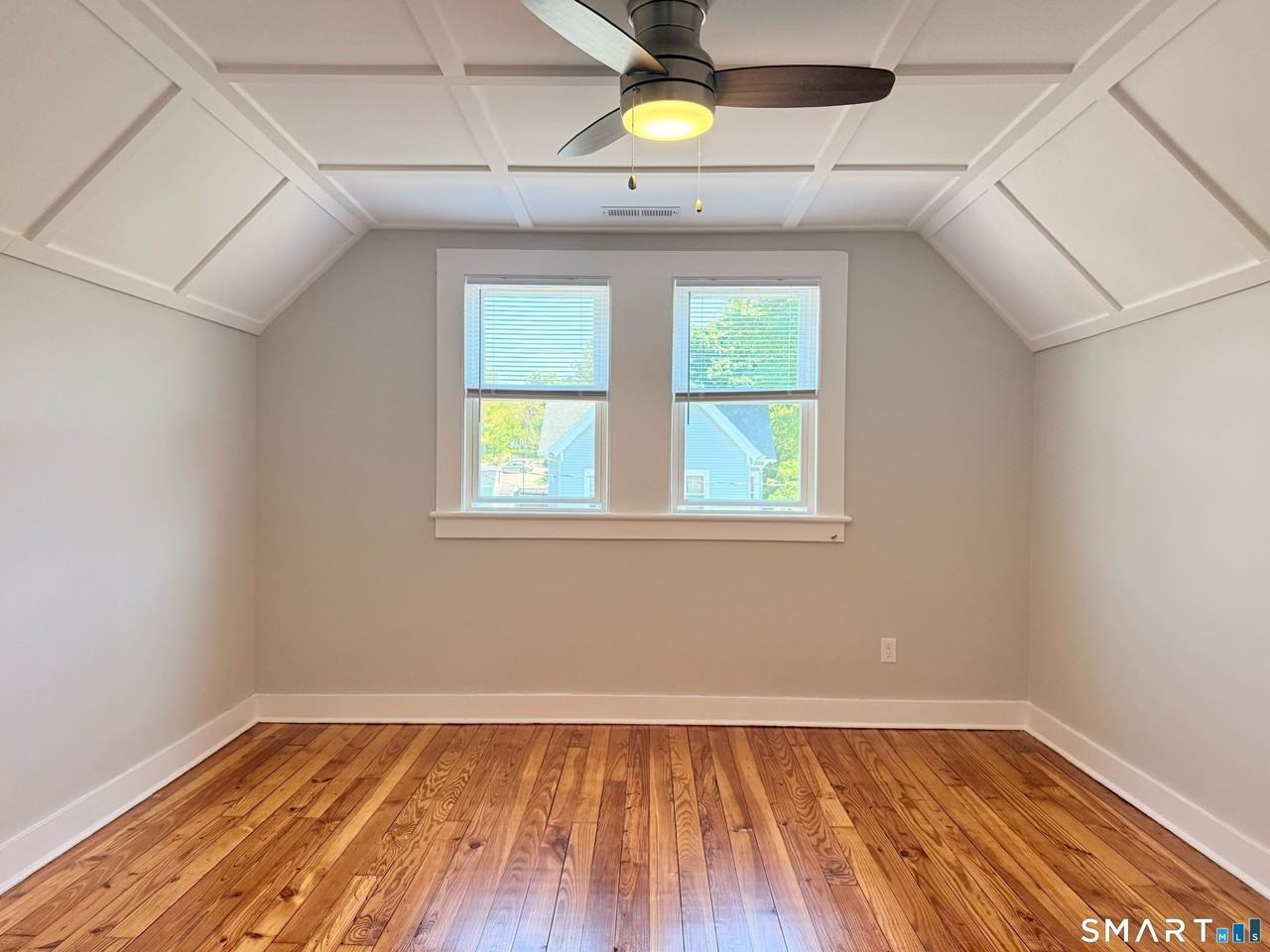 72 N Whittlesey Ave #3 - Photo 4 of 9