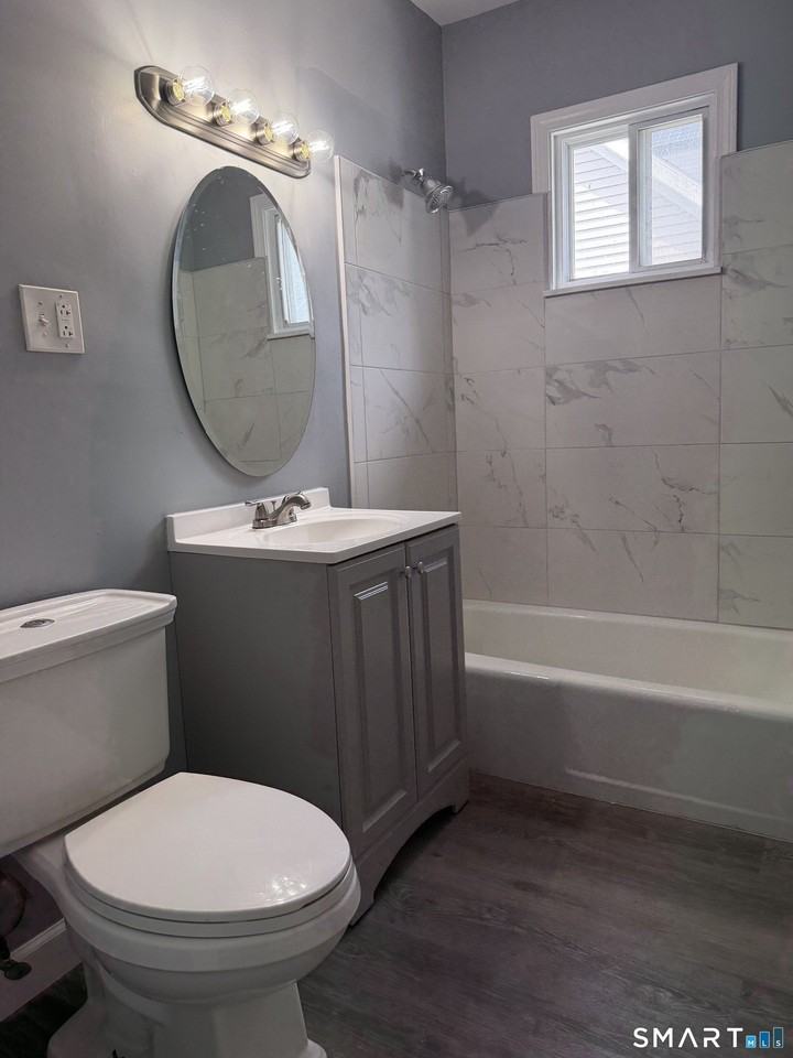 34 Goodrich St - Photo 4 of 10