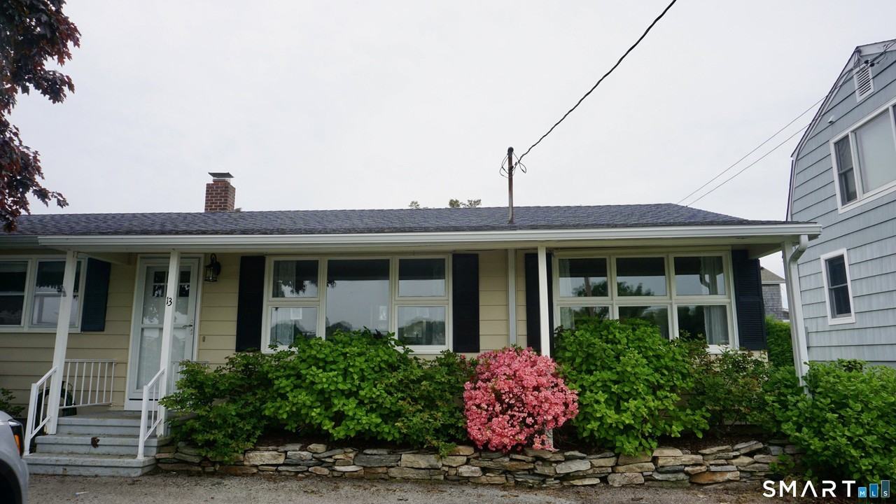 13 Pacific St - Photo 2 of 31