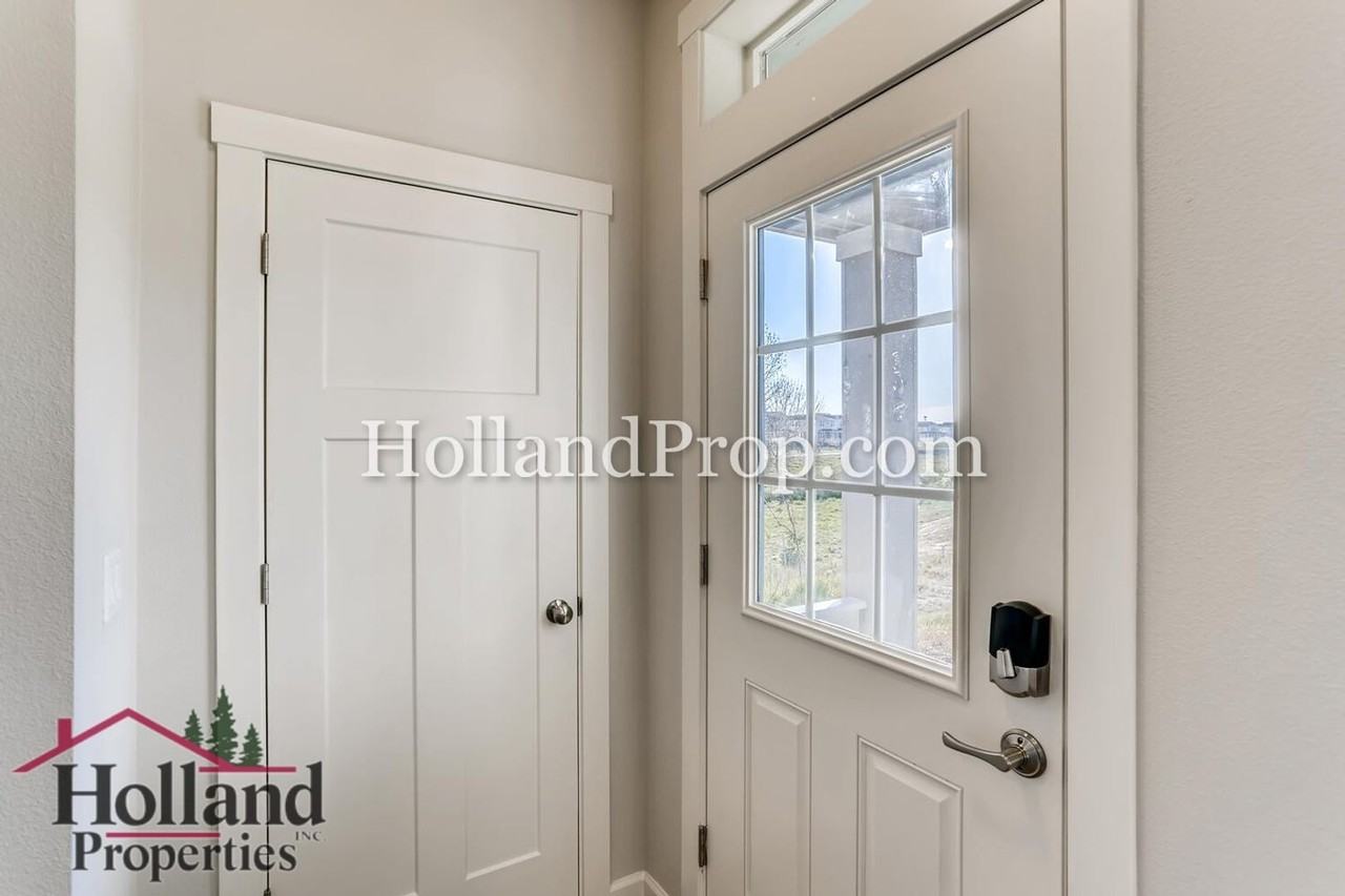 6780 Se Yamsay Ln - Photo 2 of 27