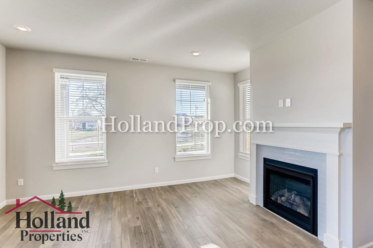 6780 Se Yamsay Ln - Photo 4 of 27