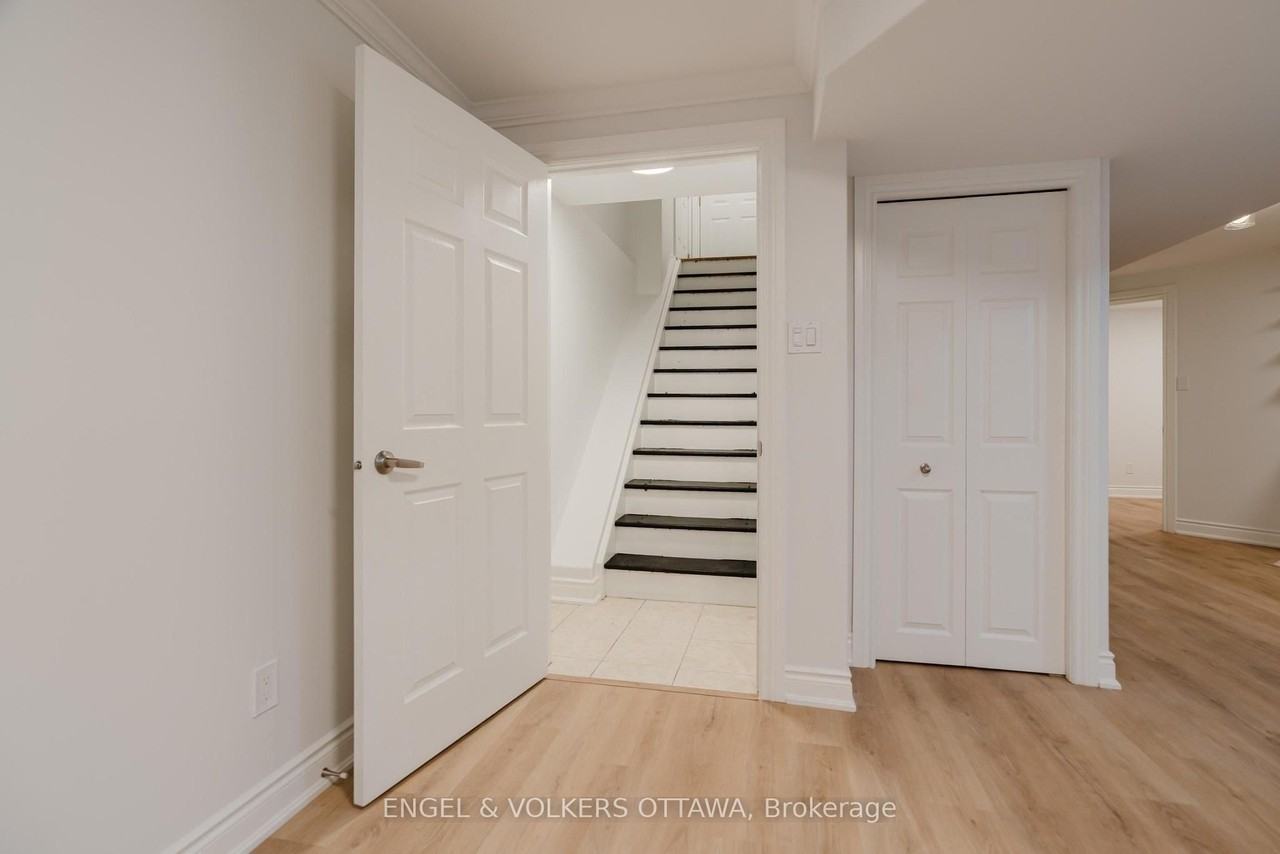 1649 Rosebella Ave - Photo 6 of 37