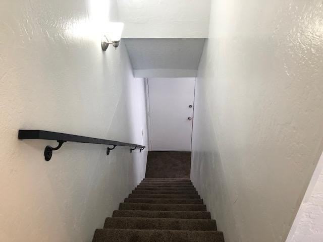 888 Greenfield Ave #F - Photo 7 of 11