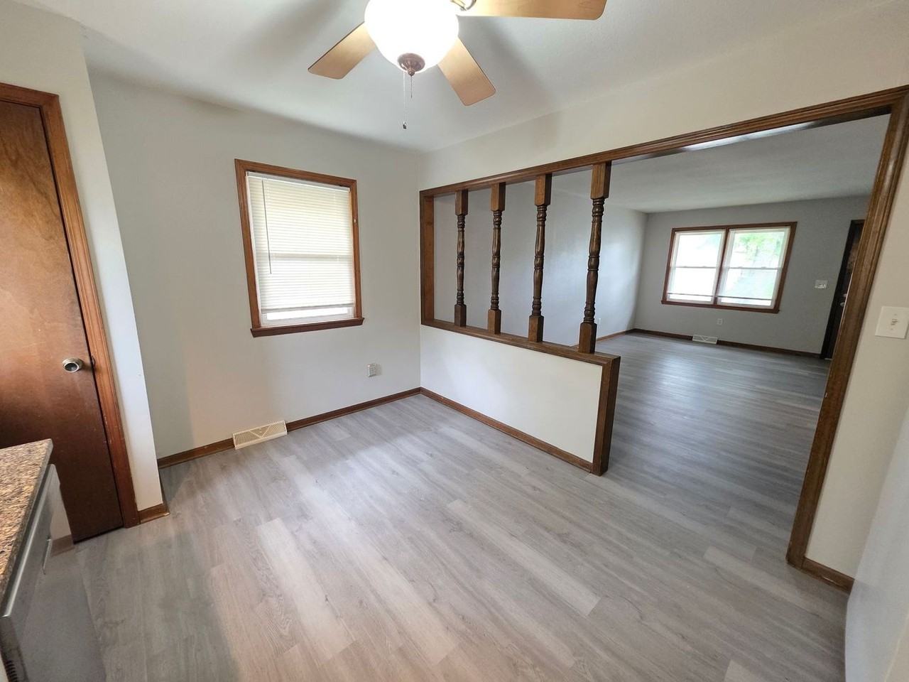 1710 Sw Sunset St - Photo 5 of 16
