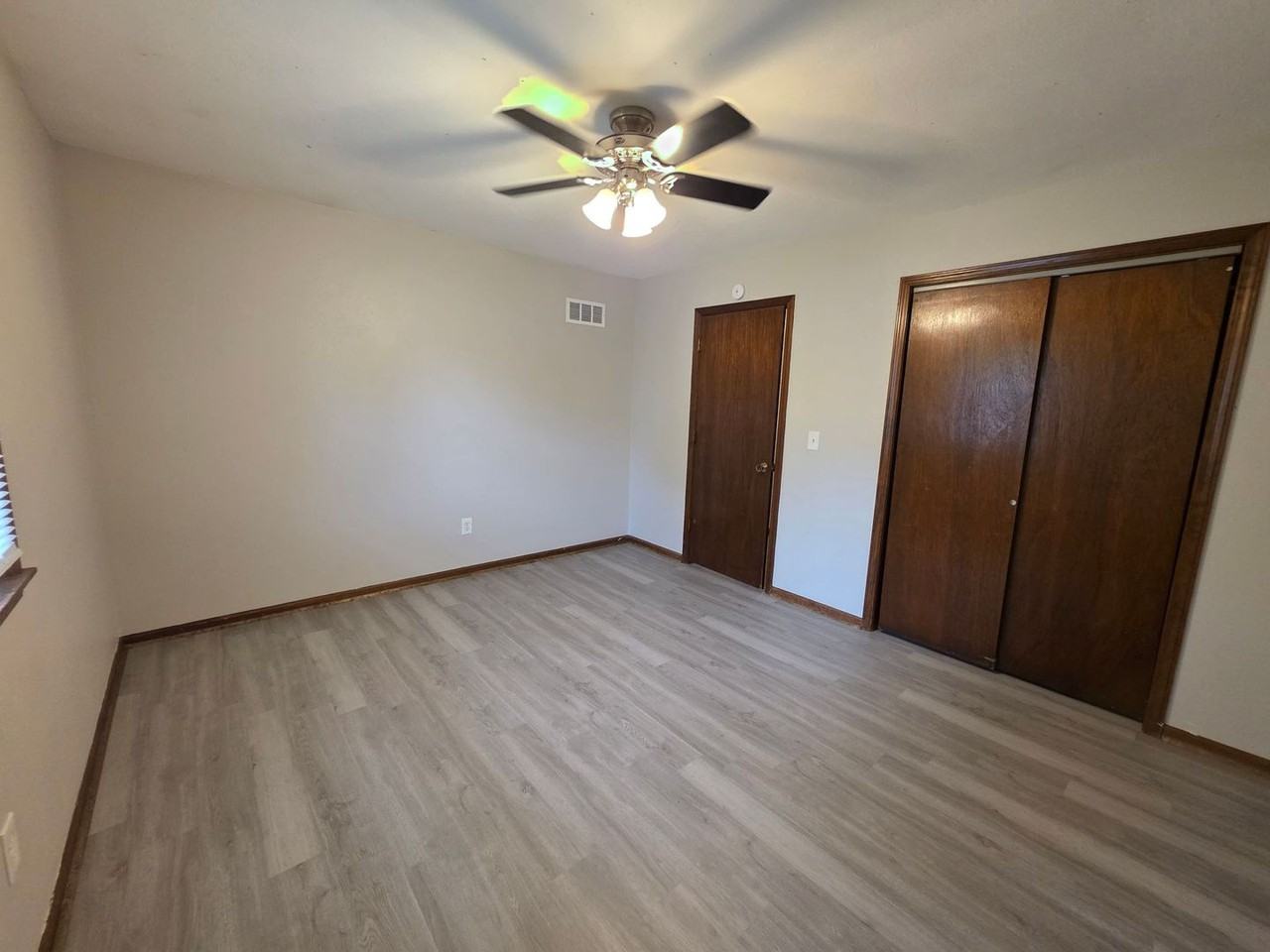 1710 Sw Sunset St - Photo 7 of 16