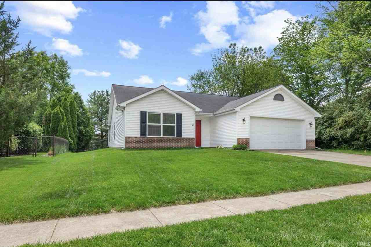 2831 Grackle Ln - Photo 2 of 21