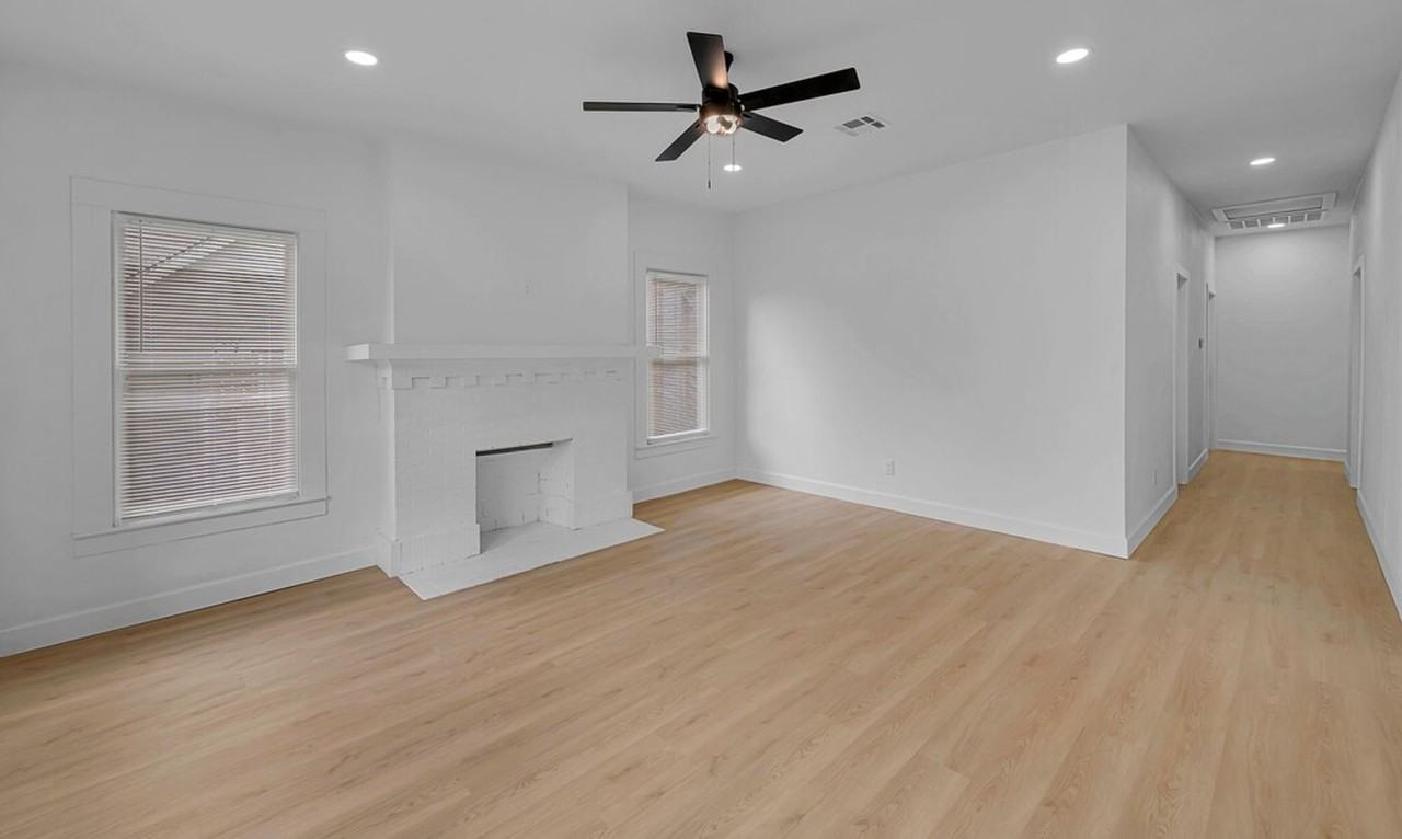 1815 Seneca Ave - Photo 3 of 23