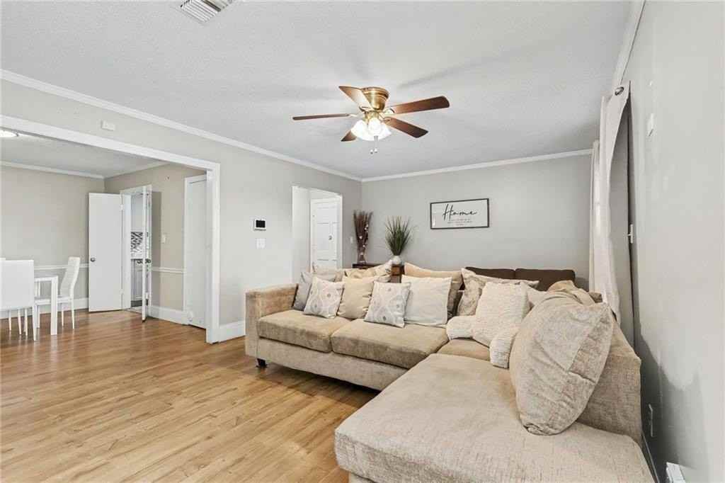 129 Rue Fontaine - Photo 6 of 27