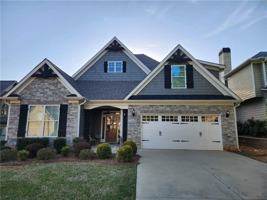 featured image of 194 Yorkshire Ln