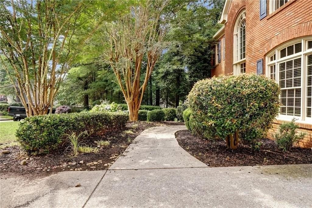 510 Jacaranda Ct - Photo 4 of 50