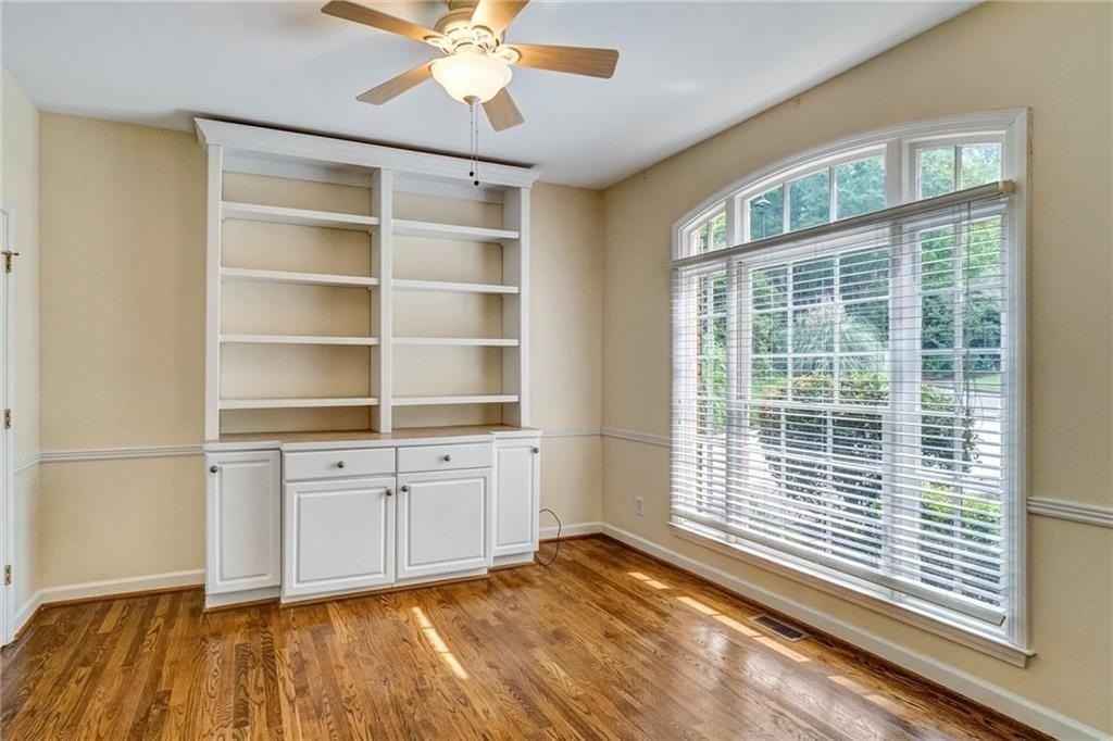 510 Jacaranda Ct - Photo 5 of 50