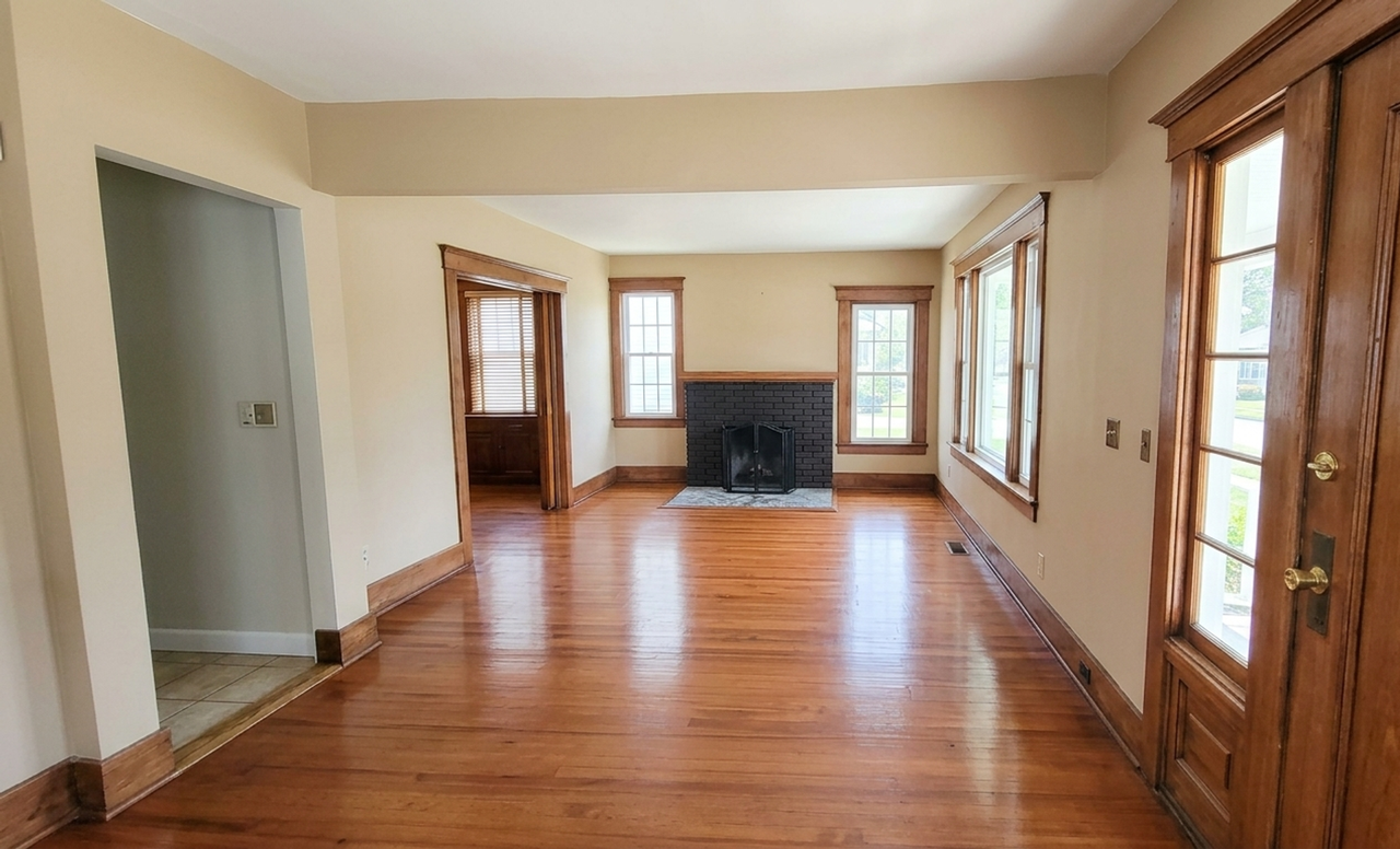 202 W 4th Ave - Photo 3 of 22