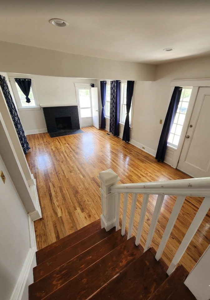202 W 4th Ave - Photo 7 of 22