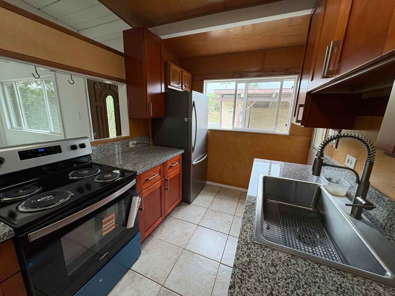 1034 Mokapu Blvd - Photo 6 of 17