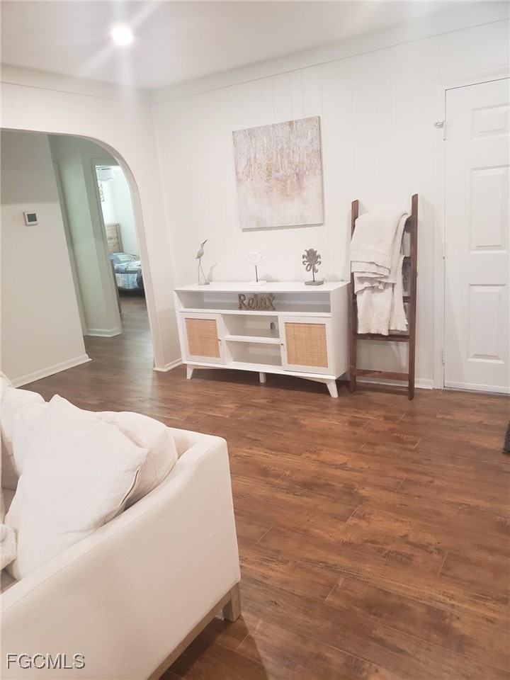 2111 Waylife Ct - Photo 6 of 17