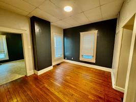 featured image of 2805 S 4th St