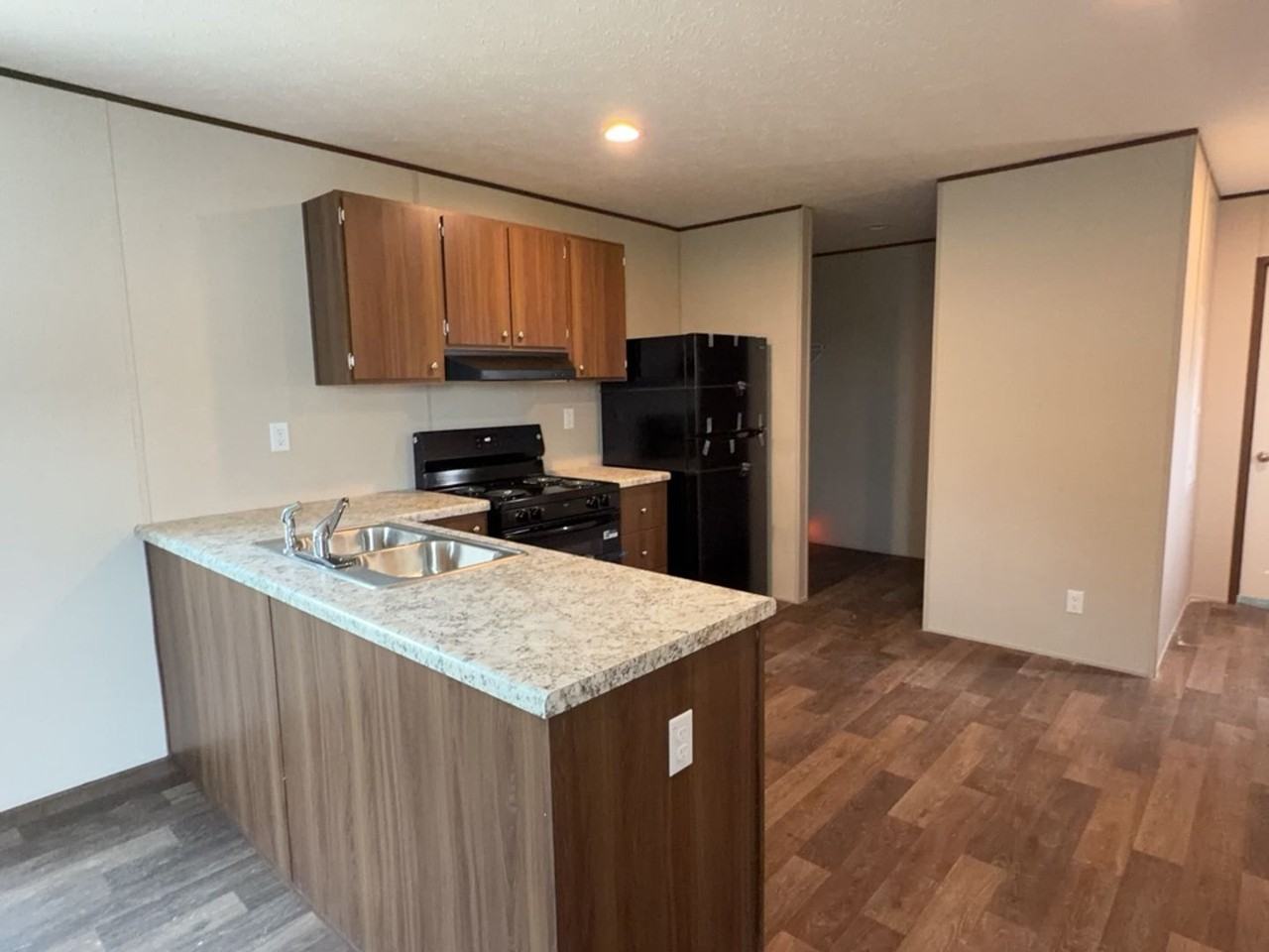 3046 Road 5914-15 #15 - Photo 3 of 16