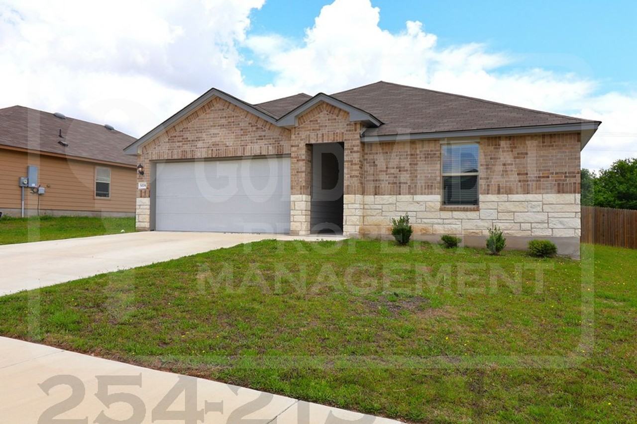 5004 Karen Green Dr - Photo 2 of 29