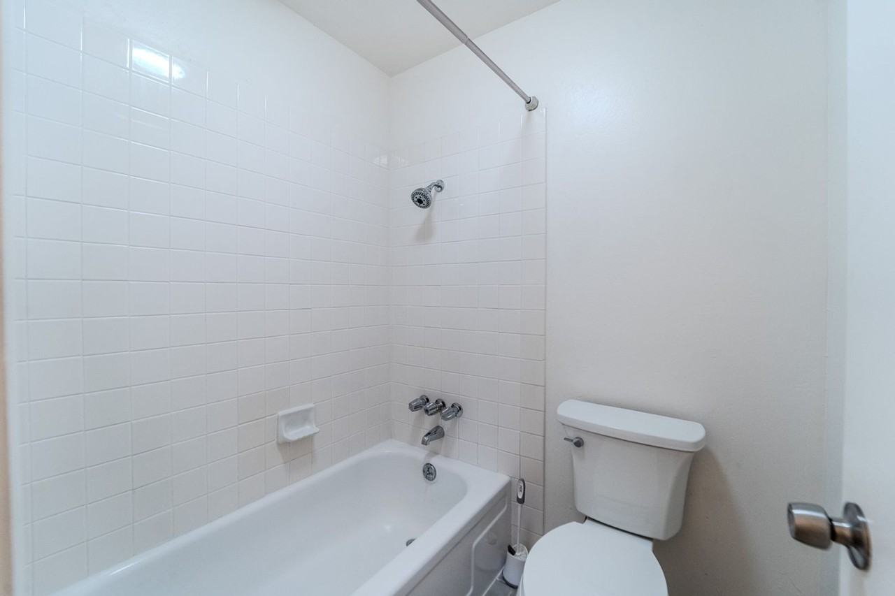 1199 Casita Dr #1 - Photo 7 of 19