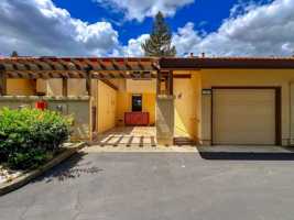 featured image of 39 Fountain Grove Cir