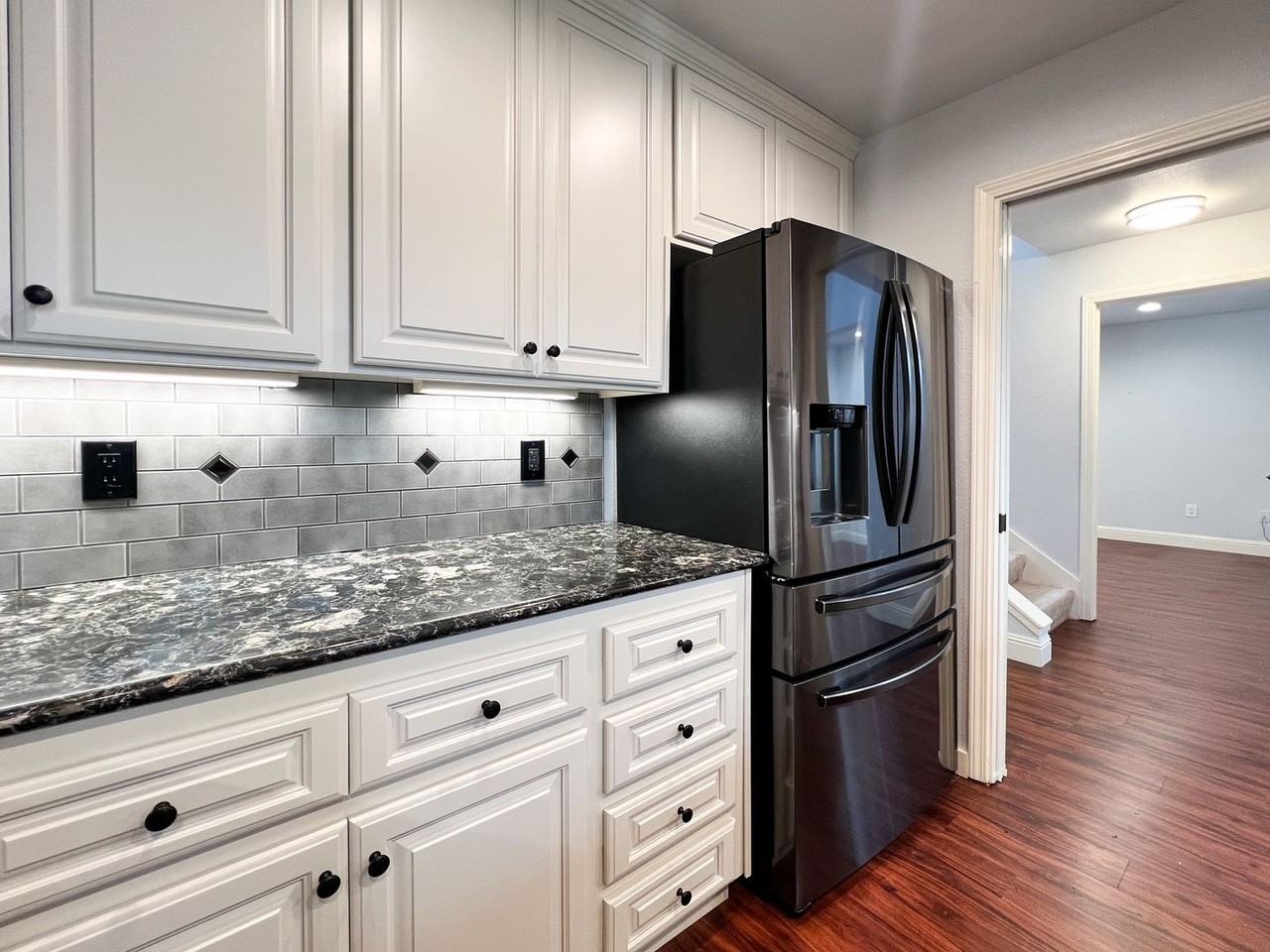 39 Fountain Grove Cir - Photo 7 of 29