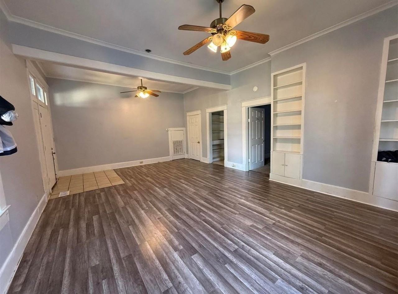 1528 Magnolia Ave - Photo 3 of 12