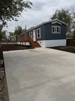 featured image of 184 Evans St