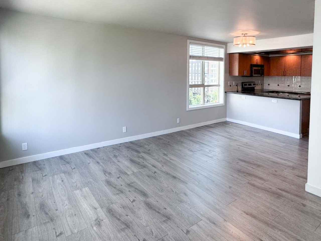 905 Cherry St #701 - Photo 7 of 12