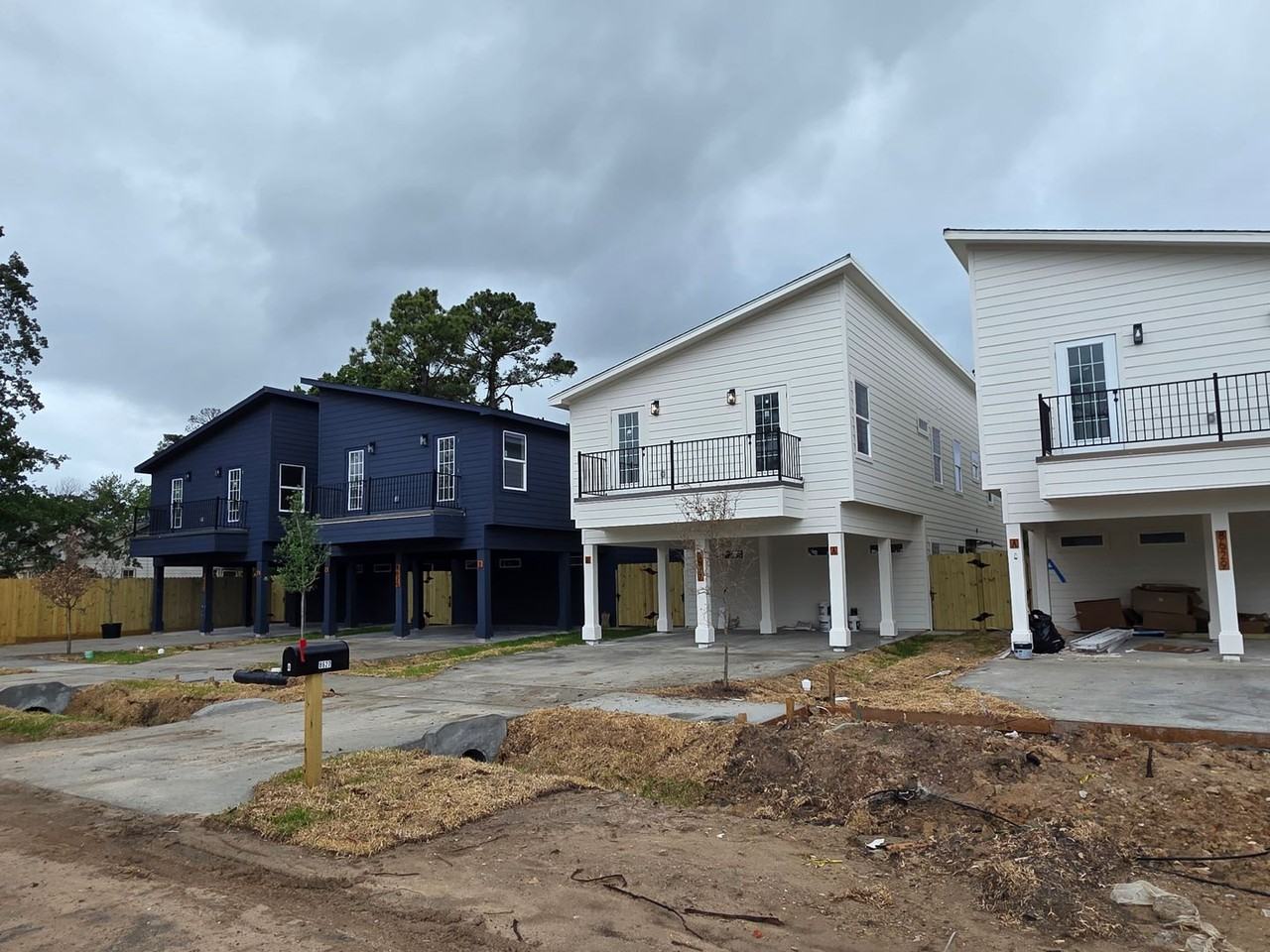 8312 De Priest St #B - Photo 3 of 25