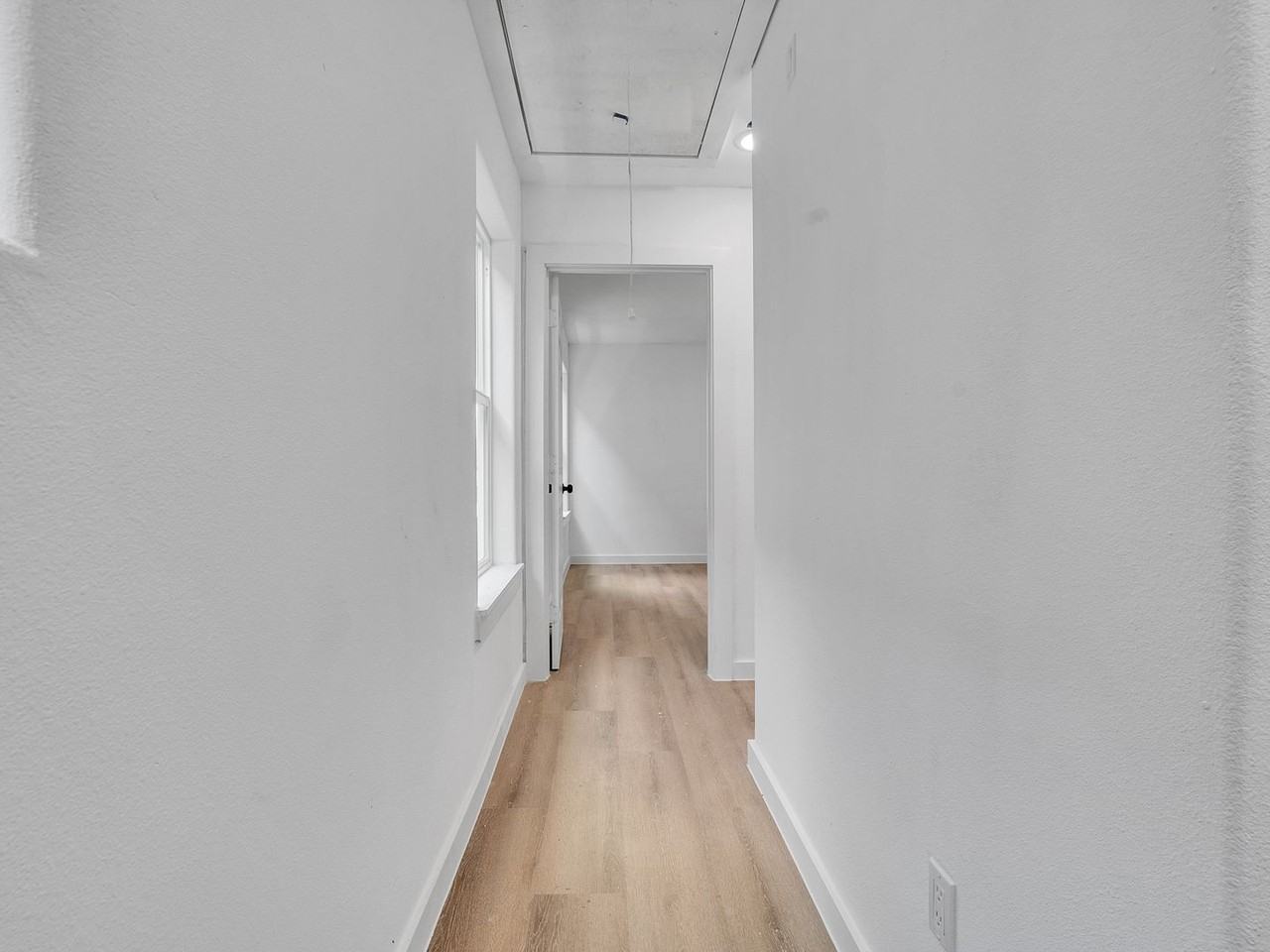 8312 De Priest St #B - Photo 5 of 25