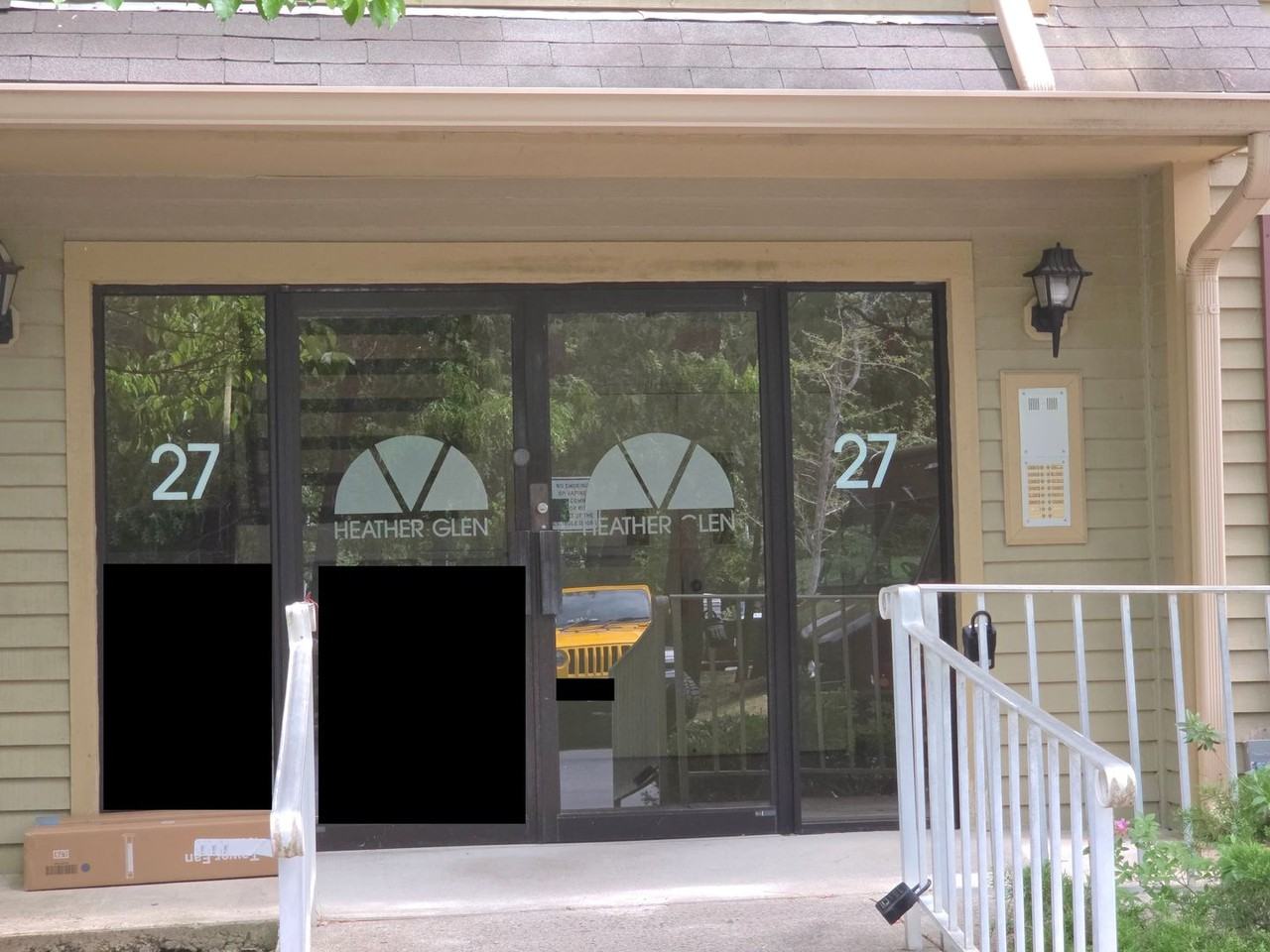 2708 Ridgefield Ct - Photo 3 of 24