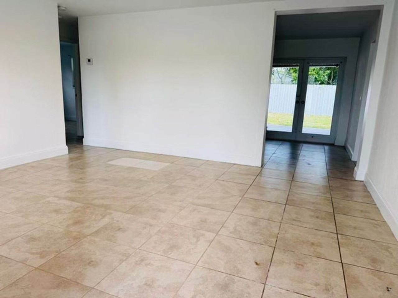 6250 Sw 39th St - Photo 3 of 16