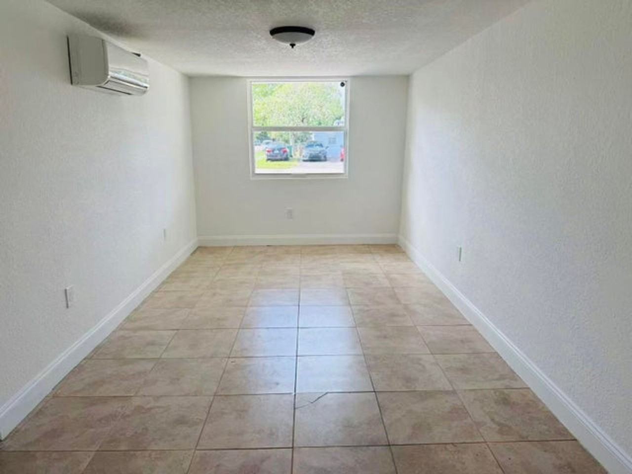 6250 Sw 39th St - Photo 5 of 16