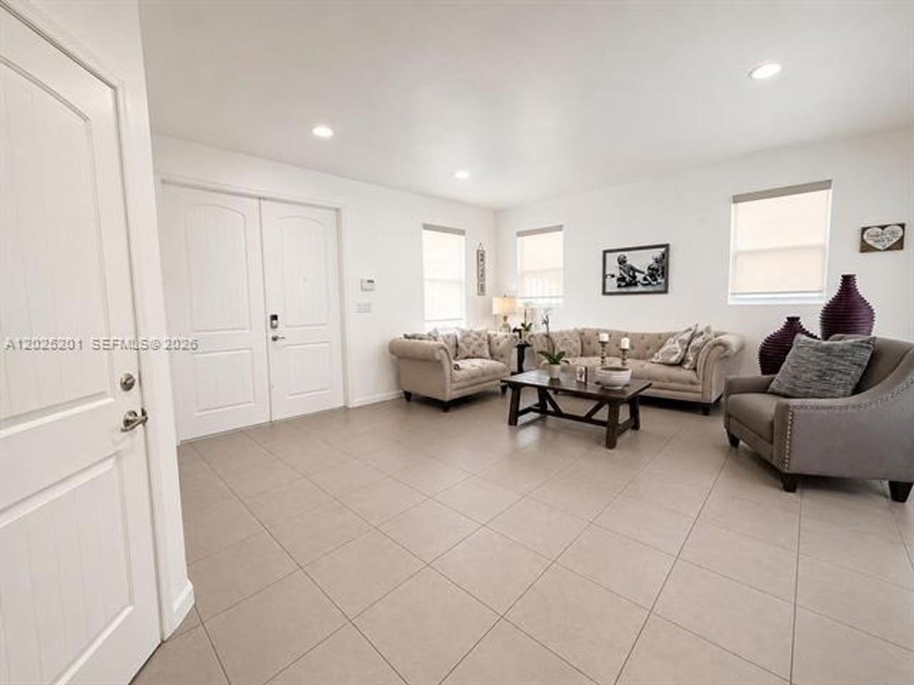 25061 Sw 118th Ct - Photo 2 of 19