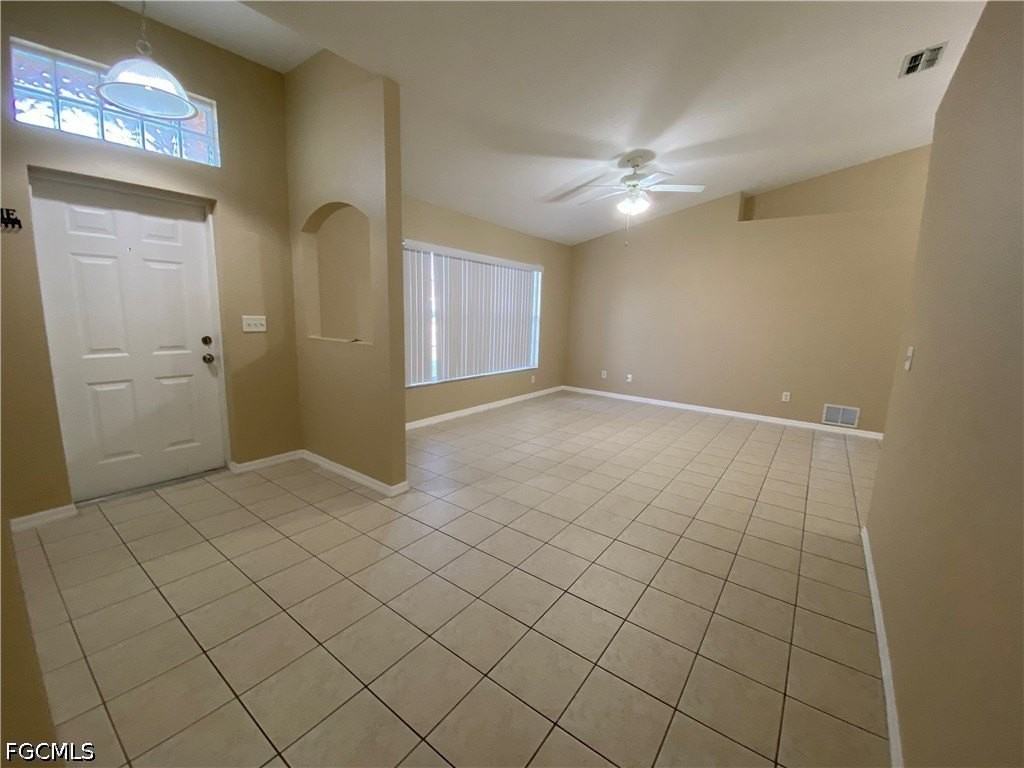 2251 Sw 4th St - Photo 2 of 24