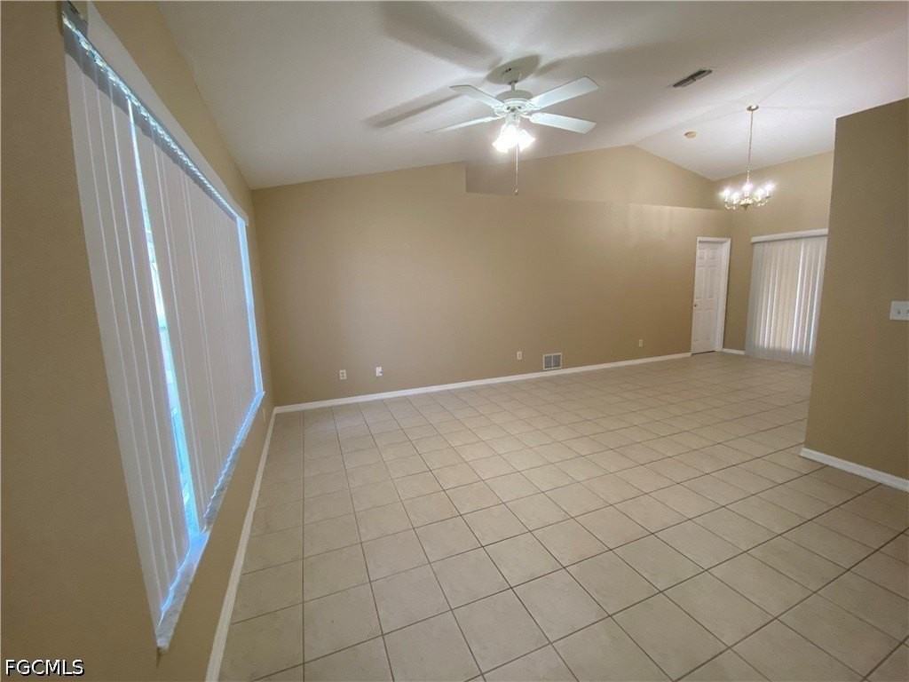 2251 Sw 4th St - Photo 3 of 24