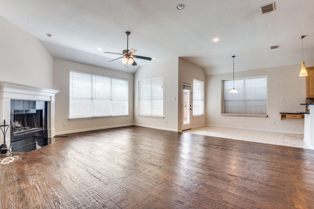 516 Cromwell Ct - Photo 7 of 13