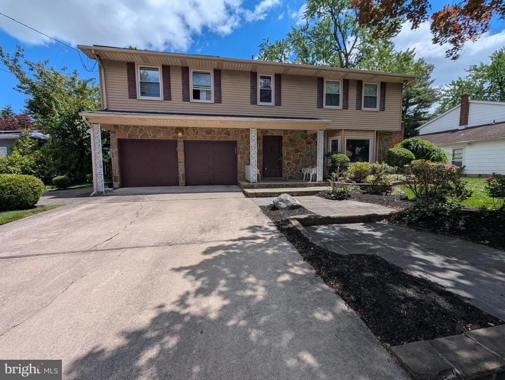419 Kennebec Rd - Photo 2 of 35