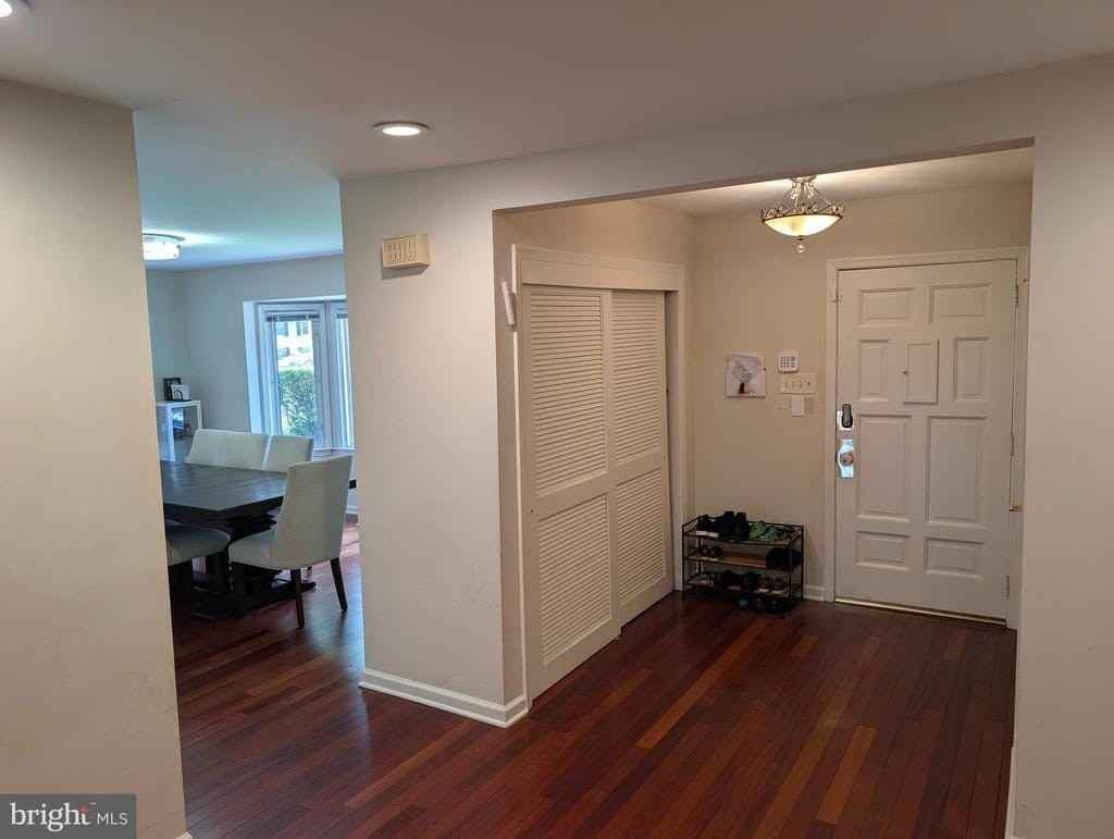 419 Kennebec Rd - Photo 4 of 35