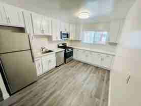 544-550 S 6th St - Photo 1 of 1