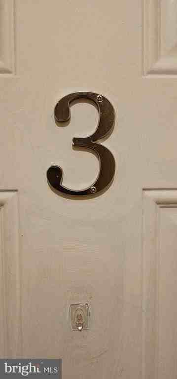 927 N 6th St #3 - Photo 2 of 26