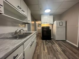 featured image of 809 Keeler St