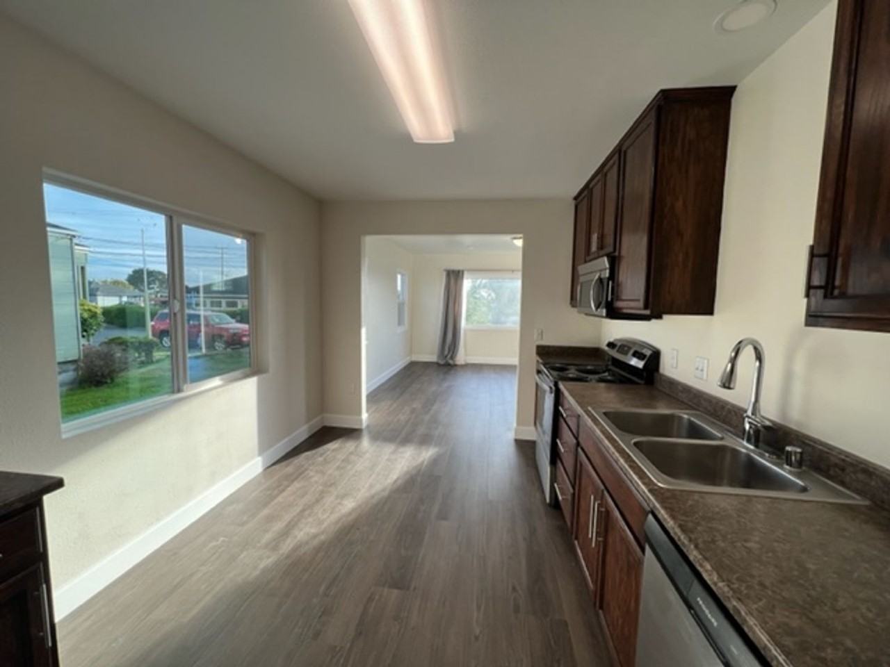 3223 Nevada St - Photo 3 of 29
