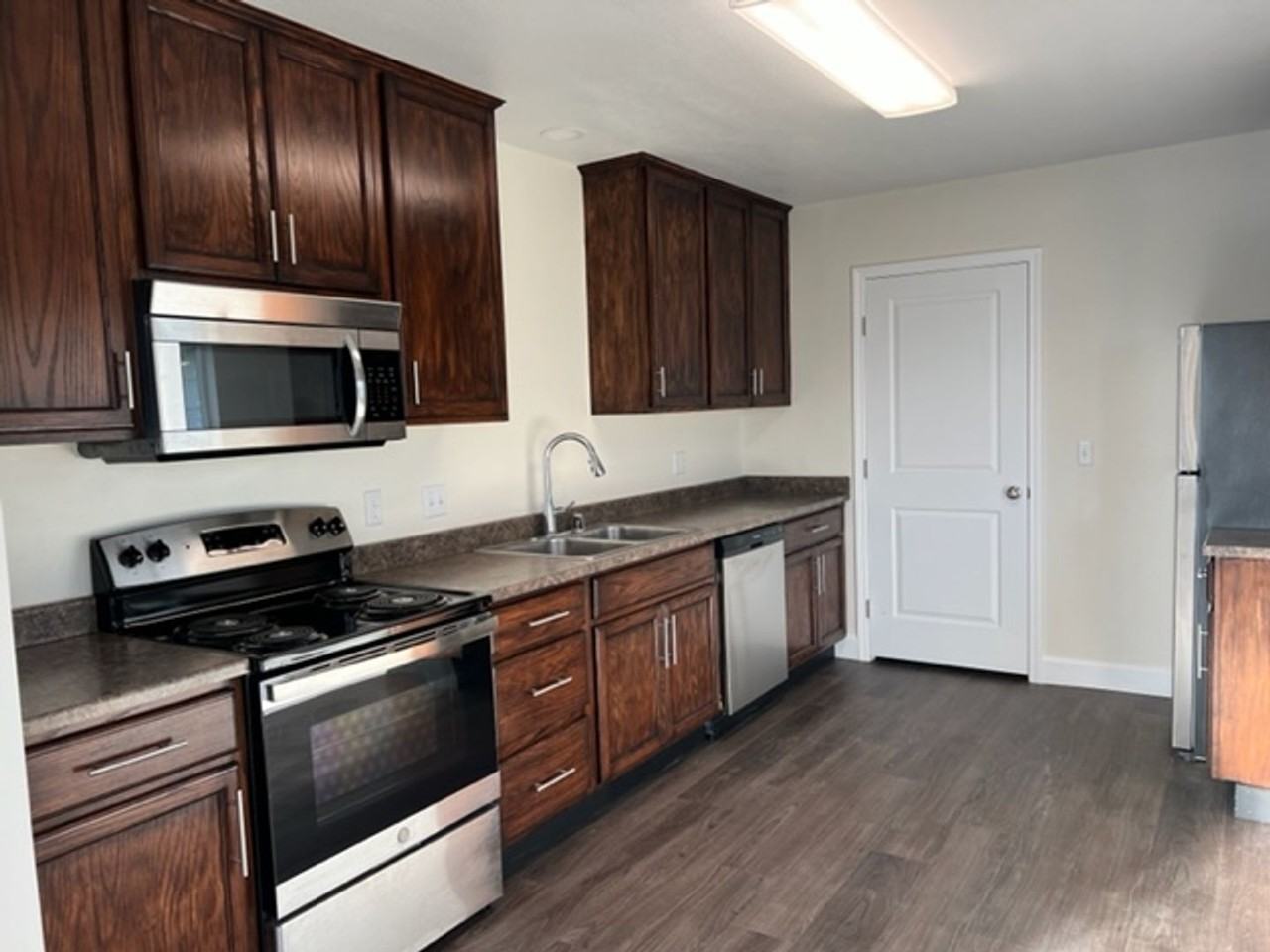 3223 Nevada St - Photo 4 of 29