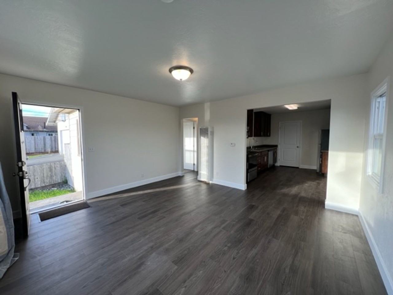 3223 Nevada St - Photo 6 of 29